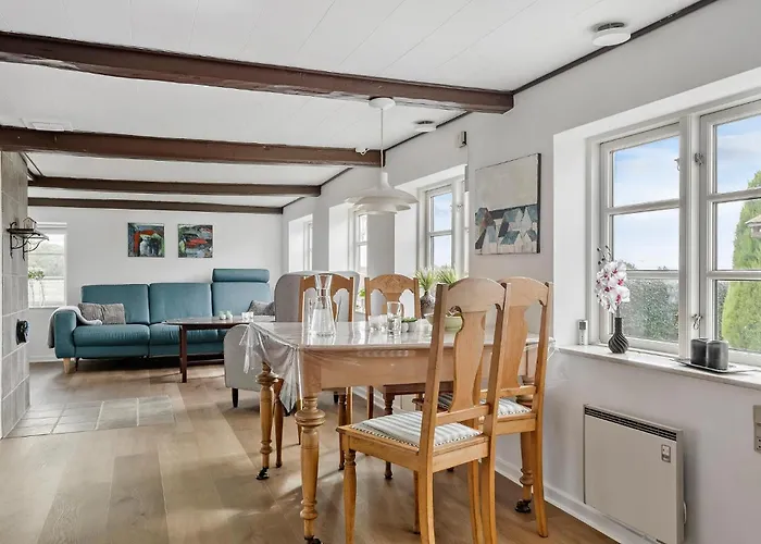 3 Bedroom Amazing In Sydals